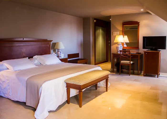 Hotel Rey Alfonso X Sewilla