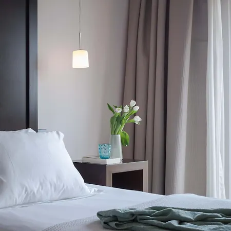 雷伊阿方索x酒店 4*