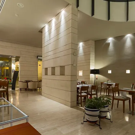 雷伊阿方索x酒店 4* 塞维利亚