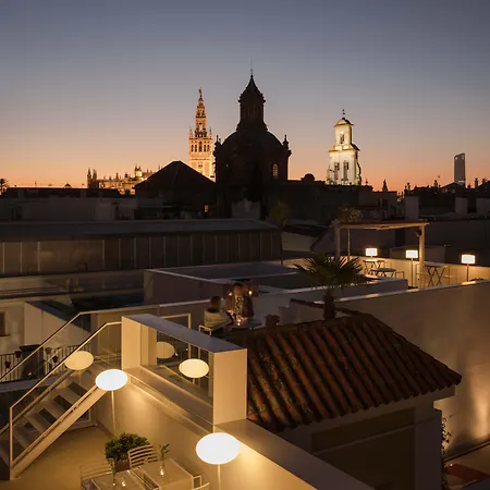 Rey Alfonso X מלון 4*